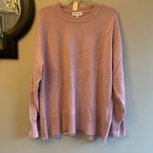 NWT! Women’s Sweater, Size XL